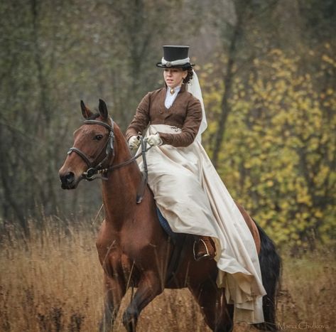 IMG_3863 Historical Fashion 1700s, Riding Habit, English Country Style, Regency Dress, Regency Fashion, Horse Portrait, Regency Era, Empire Style, Riding Outfit