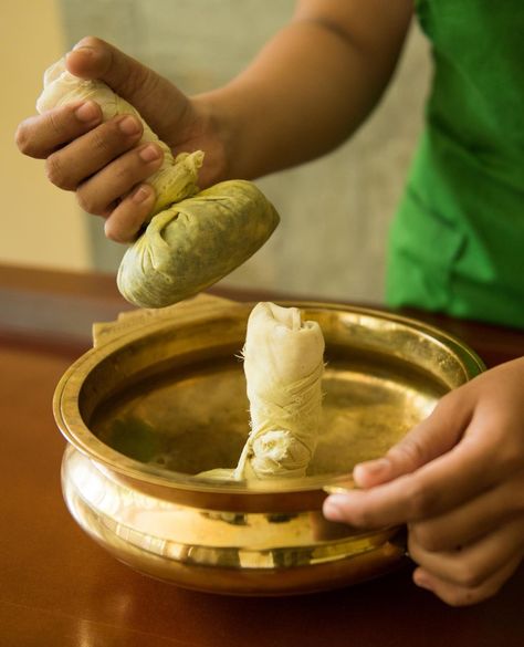 Poultices have been used for centuries in Ayurveda for their incredible healing properties. These natural compresses, made from herbs, spices, and other therapeutic ingredients, are applied externally to provide targeted relief and promote overall wellness.⁠ ⁠ At #OneworldAyurveda we have 3 kinds of Poultice massage—⁠ Patra Pinda Sweda, Jambeera Pinda Sweda, and Choorna Pinda Sweda.⁠ ⁠ Ayurvedic Massage, Herbs Spices, Ubud, Healing Properties, Ayurveda, Bali, Massage, Herbs, Healing