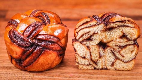 Mini Chocolate Babka, Mini Babka Buns, Mini Babka Loaves, Mini Babka, Babka Muffins, Babka Buns, Babka Bread, Ukrainian Food, Best Homemade Bread Recipe