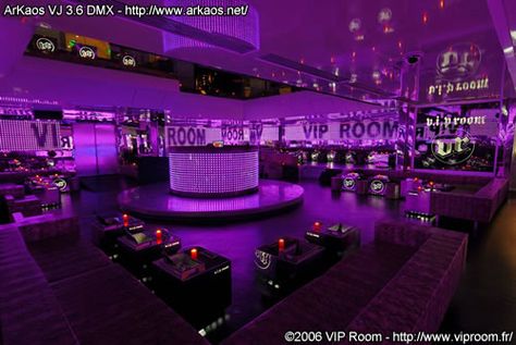 User Showcase - V.I.P. Room - ArKaos Saint Tropez Beach, Vip Table, Neon Words, Vip Room, Disco Music, Bottle Service, Famous Architects, Life Board, Best Club