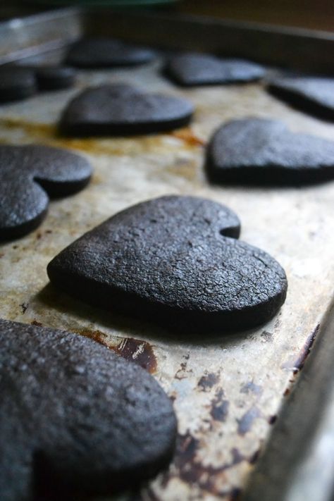 dark chocolate heart cookies Chocolate Heart Cookies, Dark Chocolate Shortbread, Baked Food, The View From Great Island, Chocolate Shortbread, Spicy Chocolate, Chocolate Shortbread Cookies, Heart Chocolate, Wedding Dessert Table