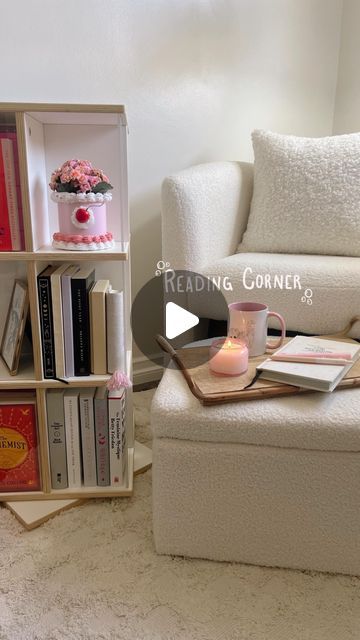 Maxie Huez | Lifestyle, Fashion & Beauty | on Instagram: "Bookshelf inspo 🍰🩵 comment B3 if you want me to send you the link to everything 🎀

#bookstagram #bookish #amazonfinds #bookshelf #asmr #readingcorner book organizing, organization ideas, reading corner ideas, rotating bookshelf, book room, book shelf tour, small space ideas, small space organization, books, book haul, book recommendations, bookshelves, bookshelf organization, book nook, book lover, bookish asmr, organization asmr, cozy bookstagram, book organization, amazon must haves, amazon bookshelf" Amazon Bookshelf, Cozy Bookstagram, Small Reading Corner, Reading Corner Ideas, Organization Books, Bookshelf Inspo, Small Space Ideas, Rotating Bookshelf, Library Space