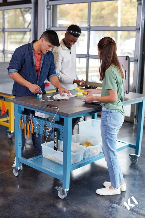 Stout tables adjustable and fixed-height bases allow seated, standing or tiered environments. #industrialtables #industrialtable #tablesolution #tablesolutions #stouttables #stouttable #steamlearning #stemlearning #steamclassroom #educationfurniture #educationsolutions #makerspace #makerspaces Maker Space Design, Makerspace Classroom, Makerspace Furniture, Makerspace Design, Lab Table, Makers Space, Steam Classroom, Maker Labs, Maker Studio