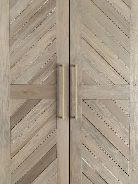 Pantry Double Doors, Bifold Doors Makeover, Diy Closet Doors, Chevron Door, Closet Door Makeover, Dining Room Updates, Herringbone Wood, Wooden French Doors, Build Plans