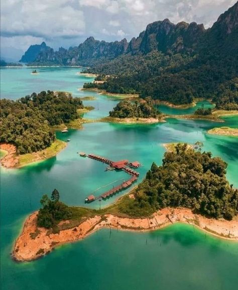 Thailand Wildlife, Khao Sok National Park, Surat Thani, Travel Content, Switzerland Travel, Beach Beauty, Travel South, Scenic Routes, Travel Videos