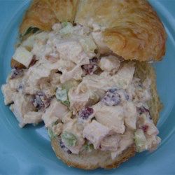 Cherry Chicken Salad Cherry Chicken Salad, Chicken Sandwich Filling, Salad With Cherries, Cherry Chicken, Meatless Chicken, Healthy Chicken Salad Recipe, Vegetarian Ideas, Chicken Curry Salad, Healthy Chicken Salad