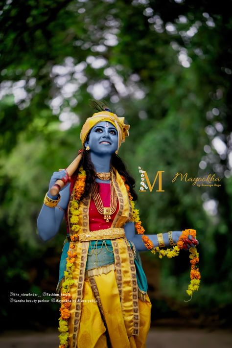 Krishna Poses Photoshoot, Krishna Dance, Krishna Photoshoot, Krishna Costume, Vishnu Dev, Vinayagar Chaturthi, Janmashtami Photos, Krishna Jayanthi, Sree Krishna