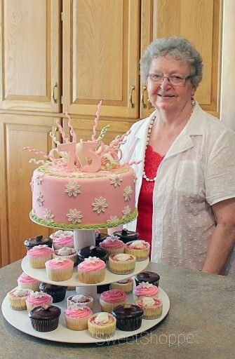 75th Birthday Cake and Cupcakes 97th Birthday Cake Ideas, 55th Birthday Cakes Ideas For Women, 75 Birthday Cupcakes, 79th Birthday Cake Ideas For Grandma, Cakes For 75th Birthday, Cakes For 75th Birthday Mom, Cake Ideas For 75th Birthday, Birthday Cake For 75 Woman, 75th Birthday Cake For Grandma