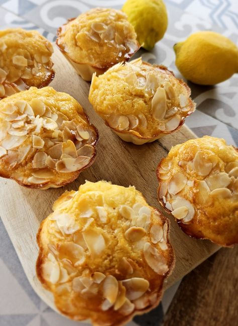 Moelleux citron/amandes sans gluten et sans lactose - Audreyfoodies Dessert Sans Gluten Sans Lactose, Dessert Sans Lactose, Patisserie Vegan, Sans Gluten Sans Lactose, Sans Gluten, Cooking And Baking, Biscuits, Coco, Muffins