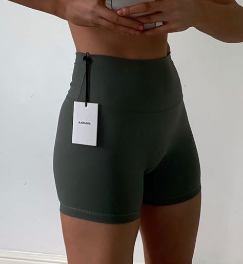 Workout Fits, Sporty And Rich, Summer 24, Sport Wear, Best Self, Lifestyle Brands, Diy Clothes, Make You Feel, Wardrobe Essentials