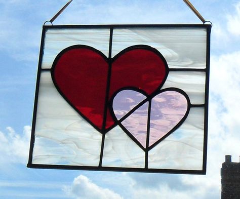 Stained Glass Valentines Day, Valentine Stained Glass Patterns, Stained Glass Valentines, Hearts Entwined, Stained Glass Cookies, Valentines Wedding, Fairy Drawings, Stained Glass Door, Glass Hearts