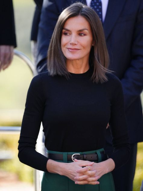 Queen Letizia Hair, Letizia Of Spain, Fashion Victim, Queen Letizia, Hugo Boss, Royalty, Hair Color, Spain, Queen