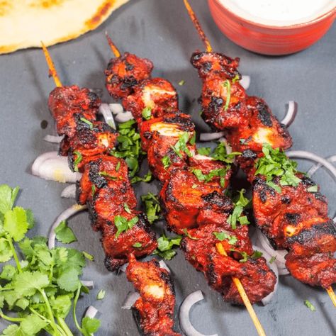 Chicken Tikka Marinade, Tandoori Chicken Marinade, Chicken Tikka Recipe, Tandoori Marinade, Tandoori Recipes, Tikka Recipe, Tandoori Masala, Indian Chicken, Chicken Masala