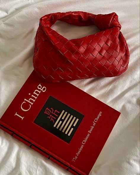 August Vibes, Chinese Book, Cherry Baby, Dark Coquette, Wear Crop Top, Old Money Aesthetic, Light Of My Life, Classy And Fabulous, Red Aesthetic