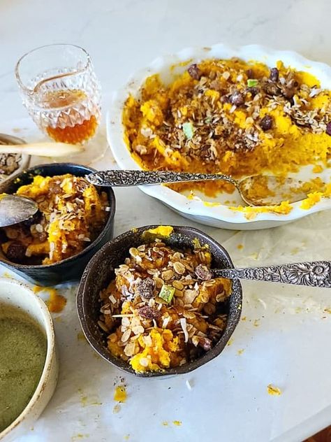 Easy Roasted Buttercup Squash Mash Buttercup Winter Squash Recipes, Buttercup Squash Recipes, Buttercup Recipes, Buttercup Squash Recipe, Roasted Buttercup Squash, Squash In Oven, Mashed Squash, Buttercup Squash, Winter Squash Recipes