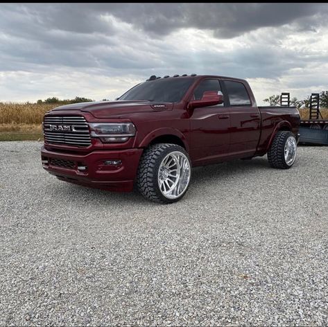 Ram 2022, Ram Trucks Lifted, Dodge Ram 2500 Cummins, Ram 2500 Cummins, Truck Builds, Best Pickup Truck, Cummins Trucks, Low Riding, Lowered Trucks