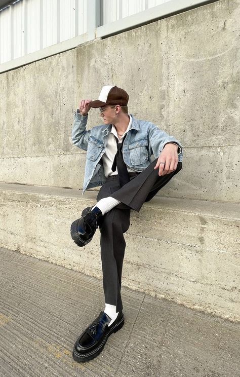 Mens Fashion Slim Fit, Mens Chunky Loafers Outfit, Loafers Streetwear Men, Men’s Black Loafers Outfit, Doc Martin Loafer Outfit Men, Business Core Aesthetic Outfit Men, Chunky Loafers Outfit Men, Mocassin Outfit Men, Business Core Outfits Men