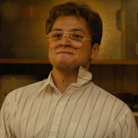 Taron Edgerton, Taron Egerton Kingsman, Eddie The Eagle, Work And Study, Taron Egerton, Im Sorry, The Eagle, Smash Book, Elton John