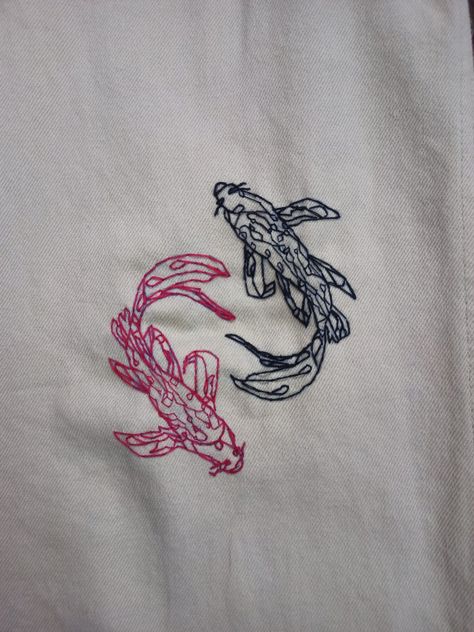 Men Embroidery Designs, Shirt Embroidery Ideas For Men, Hand Embroidery Tshirt, Koi Fish Embroidery, Streetwear Embroidery, Patchwork Tshirt, Embroidery For Men, Clothes Alterations, Jean Patchwork