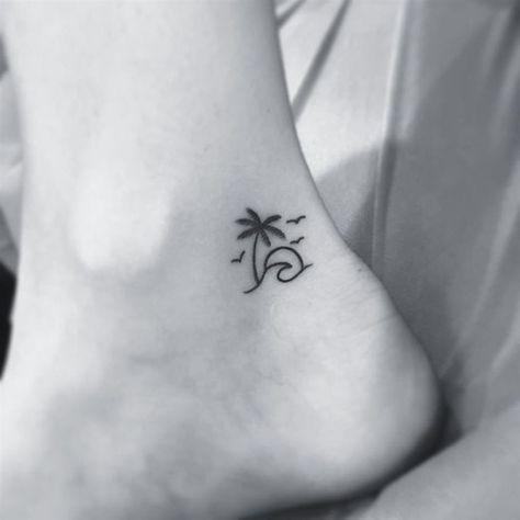 Small Best Friend Tattoos Beach, Fiji Inspired Tattoo, Beach Tatoos Woman, Carribean Tattoos, Matching Beach Tattoo, Small Beach Tattoo For Women, Vacation Tattoo Ideas, Small Ocean Tattoo Ideas, Beach Tattoos For Women