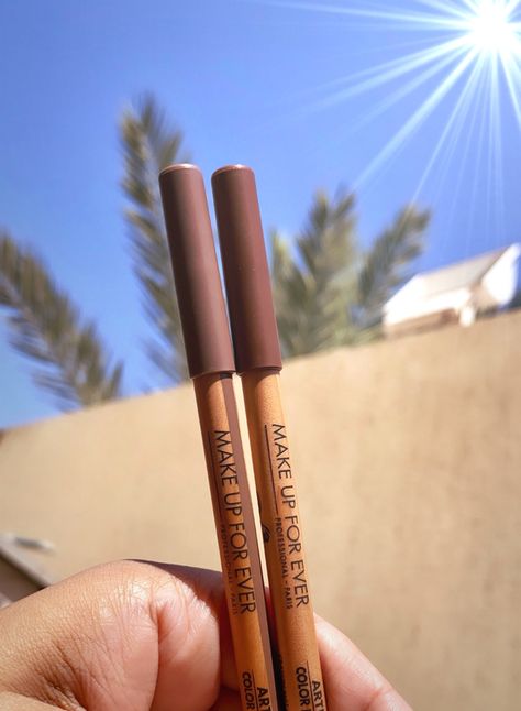 Love it .. check these . Favourite lipliners from Makeupforever . Goes with almost every lip shade Makeup Forever Limitless Brown, Makeup Forever Lip Liner, Brown Lipliner, Make Ip, Makeup Wishlist, Make Up For Ever, Makeup Forever, Brown Girl, Beauty Favorites