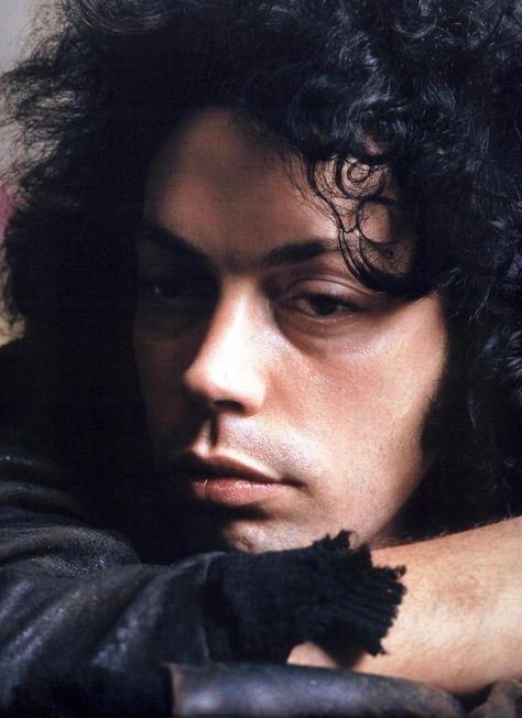 Tim Curry on the set of RHPS. Effortless cool. Rocky Horror Show, Tim Curry, The Rocky Horror Picture Show, Horror Picture Show, Rocky Horror Picture Show, Rocky Horror Picture, Horror Show, Rocky Horror, Famous Faces