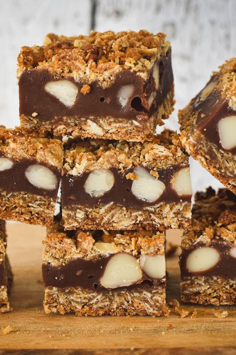 anzac slice recipe Coconut Ice Recipe, Anna Olson Recipes, Peppermint Slice, Oat Slice, Slice Form, Old School Recipes, Muesli Recipe, Slice Recipes, Macadamia Cookies