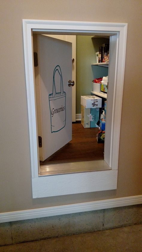 A pass-through give easy access to the pantry from the garage. Must Have Features In New Home, Pantry Room, Pantry Ideas, Pantry Design, The Garage, My Dream Home, Future House, Home Renovation, House Decor