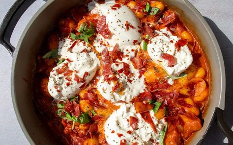 Gnocchi With Burrata, Creamy Tomato Gnocchi, Pasta Prosciutto, Pasta With Prosciutto, Tomato Gnocchi, Burrata Pasta, Prosciutto Pasta, Sandwich Sauces, Pizza Salad