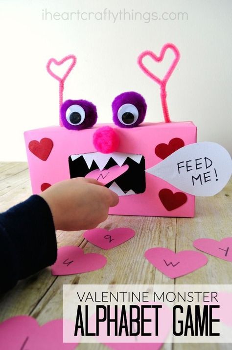 Make learning about letters fun for preschoolers with this Valentine Monster Alphabet Game. Kids will smile and giggle as they feed the monster letters. Make sure to make some chomping monster chewing sounds to make the activity extra fun. Monster Alphabet, Quotes Valentines Day, Thrifty Crafts, Kindergarten Valentines, February Ideas, February Crafts, Valentinstag Party, Valentine's Day Crafts For Kids, Diy Ombre