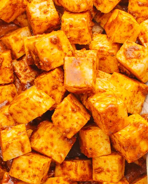 How to Marinate Paneer (For Grilling or Curries) Paneer Grill Recipe, Make Paneer At Home, Easy Paneer Recipes, Grilled Paneer, Tandoori Paneer, Tofu Marinade, How To Make Paneer, Tikka Recipe, Grill Oven