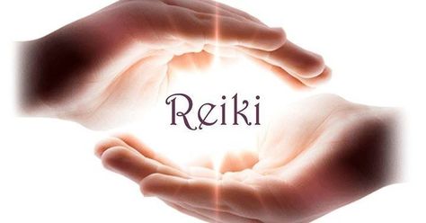 Reiki Hands, Massage Images, Healing Images, Reiki Art, Reiki Courses, Learn Reiki, Reiki Healer, Essential Oils Herbs, Reiki Symbols