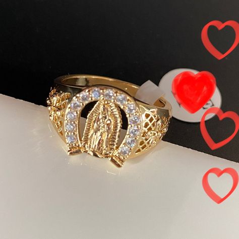 Beautiful Virgin And Horseshoe Ring With White Cubic Zirconia Of Very Good Quality In 18k Gold Filled Very Well Crafted Perfect For A Gift. Hypoallergenic Lead And Nickel Free You Will Receive It In A Nice Little Box Ready To Gift!! It Is Wonderful!!! Hermoso Anillo De Virgen De Guadalupe Y Herradura Con Cubic Zirconia Blanca De Muy Buena Calidad En Oro Laminado De 18k Muy Bien Elaborado Perfecto Para Regalo. Hipoalergnico Libre De Plomo Y Niquel Lo Recibirs En Una Linda Cajita Listo Para Regala Virgencita Ring, Mexican Invitations, Quinceanera Jewelry, Jewelry Mexican, Space Rings, Horseshoe Ring, Cz Rings Engagement, Mexican Jewelry, Engagement Sets