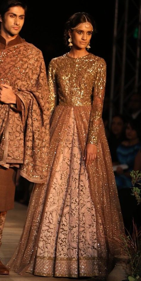 Photo of Sabyasachi Mukherjee Layered Dress Outfit, Sabyasachi Mukherji, Delhi Couture Week, Sabyasachi Mukherjee, Brown Outfits, Sangeet Outfit, Wedding Lehengas, Outfit Wedding, Indian Bridal Wear