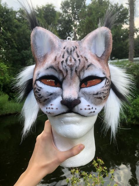 Therian Lynx Mask Ideas, Lynx Therian Mask, Lynx Mask, Lynx Therian, Therian Mask Ideas, Paper Mask Diy, Cat Mask Diy, Therian Gear, Masks Ideas