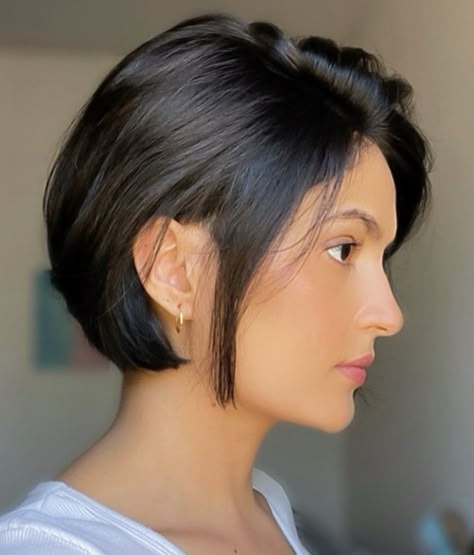 Short Hair Images, Chin Length Hair, Edgy Short Hair, Bob Hairstyles For Fine Hair, Short Hair Tutorial, Haircuts Straight Hair, Hair Collection, Hairstyles For Short Hair, Short Hair Haircuts