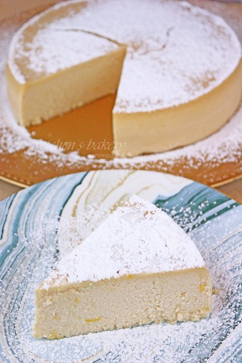 Italian Cheesecake Recipe ~ Vegan - Gretchen's Vegan Bakery Vegan Baked Cheesecake, Gretchen's Vegan Bakery, Vegan Italian Dessert, Vegan Cannoli Recipe, Tofu Desserts, Ny Style Cheesecake, Italian Cheesecake, Cheesecake Delight, Homemade Tofu