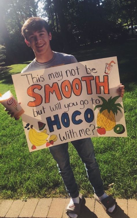 p i n t e r e s t gianna benthe✰ Best Prom Proposals, Creative Prom Proposal Ideas, Cute Hoco Proposals, Cute Promposals, School Dance Ideas, Funny Prom, Prom Posters, Homecoming Signs, Cute Homecoming Proposals