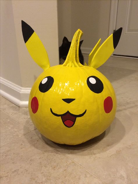 Pikachu pumpkin Pikachu Pumpkin Painting, Pikachu Pumpkin, Pokemon Pumpkin, October Pumpkins, Character Pumpkins, Pumpkin Decorating Ideas, Easy Pumpkin Carving, Pumpkin Contest, Train Pumpkin Carving