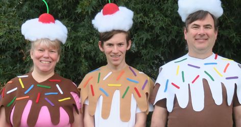 No-Sew Ice Cream Sundae Costume for Three Ice Cream Costume Kids, Ice Cream Sundae Costume, Sundae Costume, Donut Halloween Costume, Ice Cream Costume, Donut Costume, Cookie Costume, Marshmallow Crafts, Pregnant Halloween Costumes