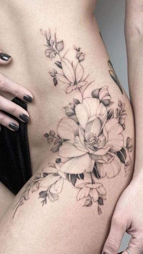 Floral Hip Tattoo, Hip Tattoo Designs, Side Thigh Tattoos, Tattoo Artist Tattoo, Hip Thigh Tattoos, Favorite Tattoos, Hip Tattoos, Artist Tattoo, Hip Tattoos Women