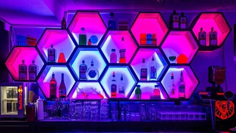 Hotel Bar Design, Glass Wine Cellar, Bar Counter Design, Modern Restaurant Design, Feature Wall Design, Restaurant Bar Decor, Container Bar, Bar Shelves, Bar Interior Design