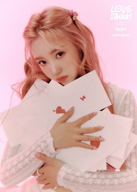 Yeseo Kep1er, Spotify Playlist, New Girl, Mini Album, New Album, San Valentino, Korean Singer, Neon Pink, South Korean Girls