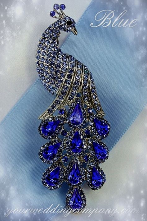 <3 Best Wedding Decor, Peacock Accessories, Wedding Brooches, Peacock Brooch, Peacock Jewelry, Vintage Rhinestone Brooch, Vintage Jewelry Art, Wedding Brooch, Precious Jewels