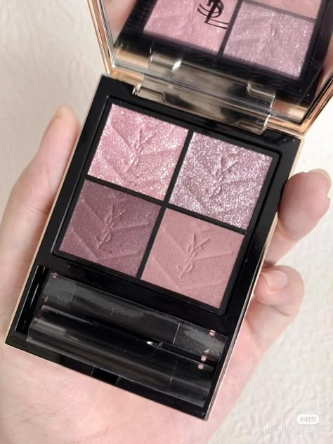 Yves Saint Laurent Aesthetic, Saint Laurent Aesthetic, Ysl Makeup, Yves Saint Laurent Makeup, Top Makeup Products, Makeup Wishlist, Fancy Makeup, High End Makeup, Makeup Aesthetic