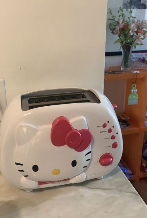 Hello Kitty Toaster, Images Hello Kitty, Hello Kitty Merchandise, Hello Kitty House, Kitty Clothes, Charmmy Kitty, Hello Kitty Rooms, Hello Kitty Clothes, Hello Kitty Aesthetic