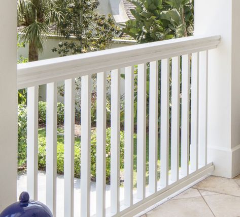 Hamptons Balcony, Porch Bannister Ideas, Coastal Railing, Balustrades Outdoor, Front Verandah Railing Ideas, Verandah Railing Ideas, Balcony Fence Ideas Railings, Patio Handrail Ideas, Coastal Porch Railing Ideas