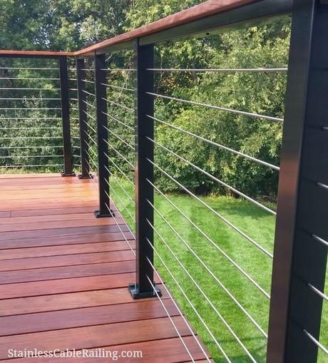 Reling Design, Timber Handrail, Cable Railing Deck, Deck Remodel, Patio Railing, Deck Railing Design, Cable Railing Systems, Railing Ideas, Railings Outdoor