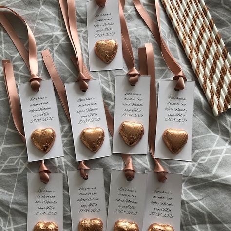 Mini Prosecco Bottles, Hen Party Bags Fillers, Hen Party Favours, Wedding Favours Luxury, Hen Party Bags, Rose Gold Ribbon, Diy Bachelorette Party, Wedding Treats, Chocolate Hearts