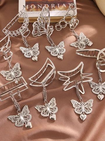 FNIO 2021 New Geometric Metal Hair Claw Clips Makeup Hair Styling Barrettes for Women Hair Accessories Hairpin|Hair Jewelry| - AliExpress Goth Butterfly, Clip Love, Headwear Fashion, Silver Hair Clip, Hair Grips, Butterfly Hair Clip, Love Pendant, Hair Accessories Clips, Claw Hair Clips